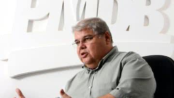 Imagem Lúcio aproveita deixa de Pelegrino e alfineta Wagner