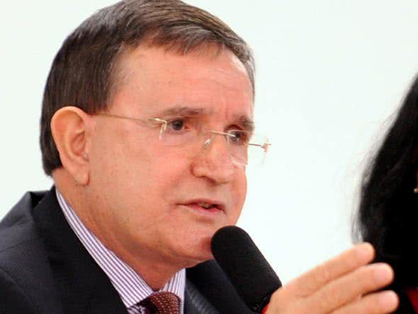 Imagem Deputado Moacir Micheletto morre em acidente de carro