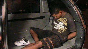 Imagem Ladrão é preso com carro que roubou de PM