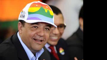 Imagem Polêmica na Parada Gay do Rio