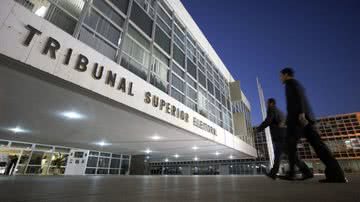 Imagem TSE autoriza candidatura de 'contas-sujas' nas eleições de outubro