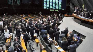 Imagem Congresso aprova orçamento para 2012
