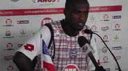 Imagem Reinaldo relembra época em que defendeu o São Paulo contra o Bahia