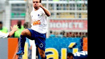 Imagem Bahia desmente interesse por Roger