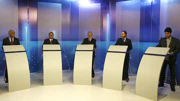 Imagem Segundo bloco pega fogo