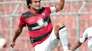 Imagem Vitória deve renovar contrato de Arthur Maia