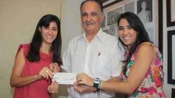 Imagem Central do Carnaval fez doação de R$ 24 mil ao Aristides Maltez