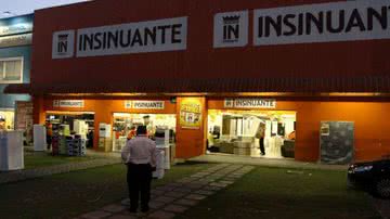 Imagem Insinuante fecha as portas por causa de incêndio da Oi