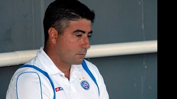 Imagem  Avaí demite ex-treinador do Bahia