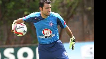 Imagem Tiago sai na frente na briga para substituir Lomba