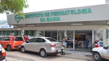 Imagem Bebê nasce dentro do carro à espera de atendimeto no Iperba