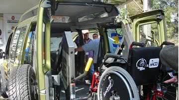 Imagem Prefeitura abandona projeto de táxis adaptados