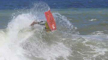 Imagem Baiano comanda ondas da Bahia