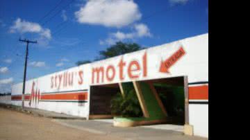 Imagem Bando invade motel e faz arrastão