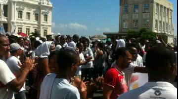 Imagem Prefeito enfrenta protesto dos agentes de saúde