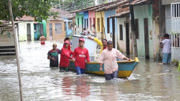 Imagem Sobe para quatro número de mortes provocadas pelas chuvas e registro de desabrigados passa de 18 mil em Alagoas