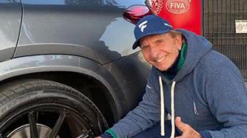 Reprodução/Instagram @emersonfittipaldioficial