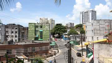 Imagem Bandidos levam carro de mulher em frente a lotérica na Vila Laura