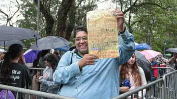 Van Campos / AgNews