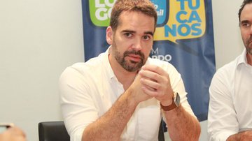 Imagem Eduardo Leite confirma diálogo sobre ampliação de federação e cita partidos interessados