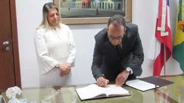 Ato de transmissão de cargo no TJ-BA - Divulgação