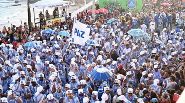 Afoxé Filhos de Gandhy no Carnaval de Salvador 2024 - Enaldo Pinto/BNEWS
