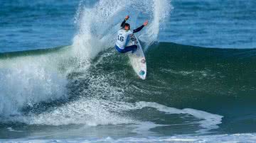 Foto: Damien Poullenot/World Surf League