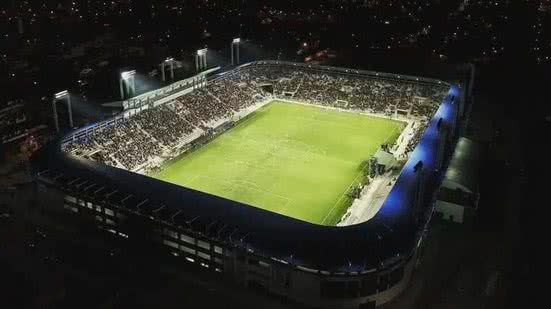 Reprodução/Instragram @club_always_ready_oficial