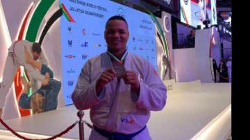Imagem Baiano garante medalha em mundial de jiu-jitsu