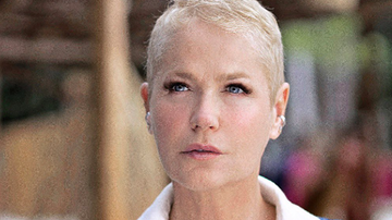 Reprodução/Instagram @xuxameneghel