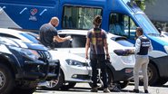 Carro de dentista assassinado é periciado