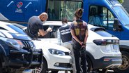 Carro de dentista assassinado é periciado