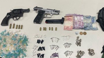 Armas, munições e drogas foram apreendidas na operação policial - Divulgação | SSP-BA