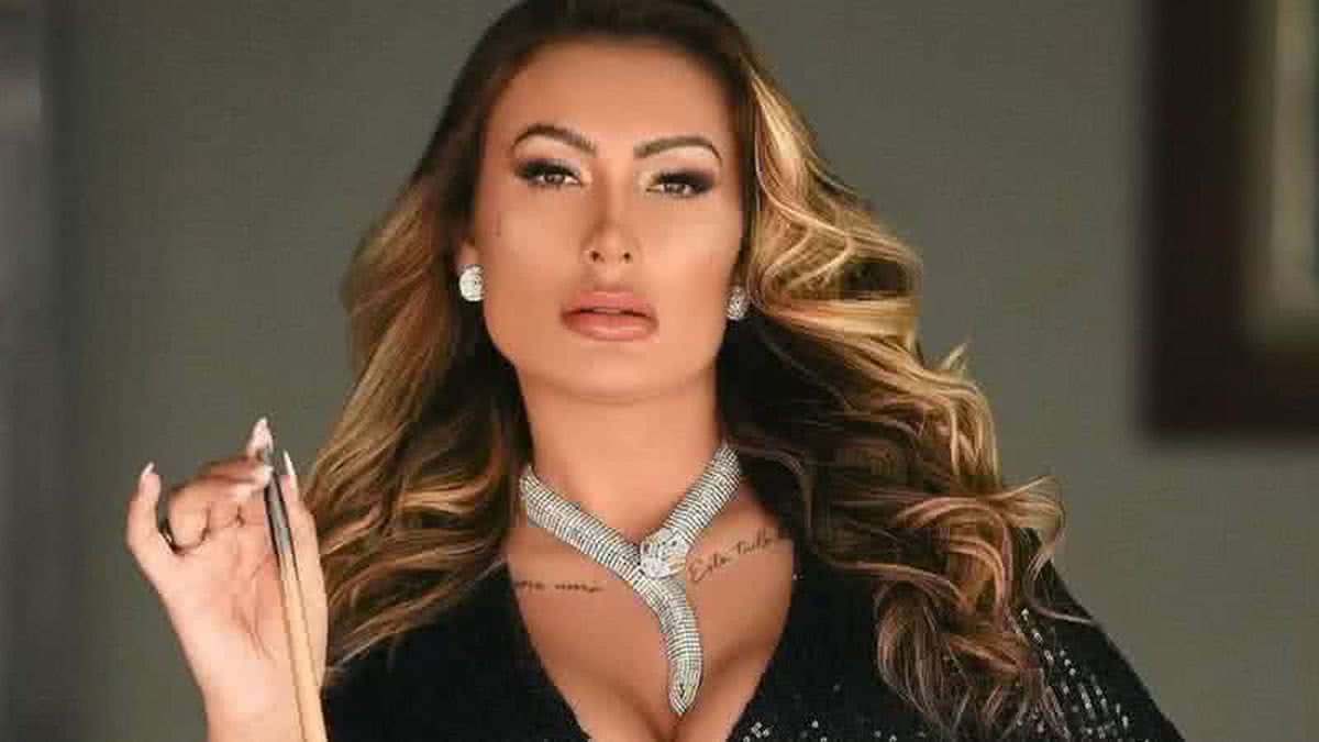 Andressa Urach faz gang bang após ser chamada de frígida pelo ex: 8  amigos para provar o contrário