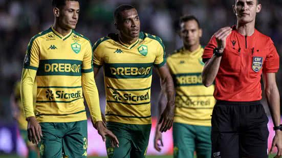 AssCom Dourado
