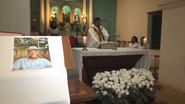 Missa de sétimo dia é celebrada em Trancoso para ex-ator da Globo - Reprodução / TV Santa Cruz