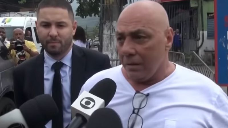 Celsinho em entrevista após sair da prisão - Reprodução - YouTube/SBT