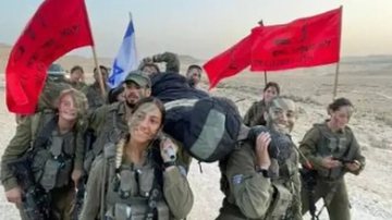 Um grande número de mulheres foi convocado para a reação militar israelense - Reprodução | IDF
