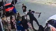 Suspeito de desferir golpe seria segurança de estabelecimento - Reprodução | Vídeo