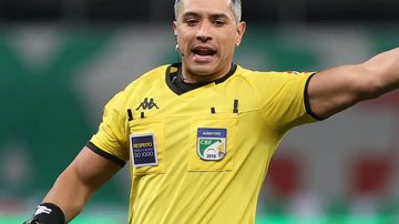 Imagem CBF define arbitragem para duelo decisivo entre Vitória x Juventude; confira