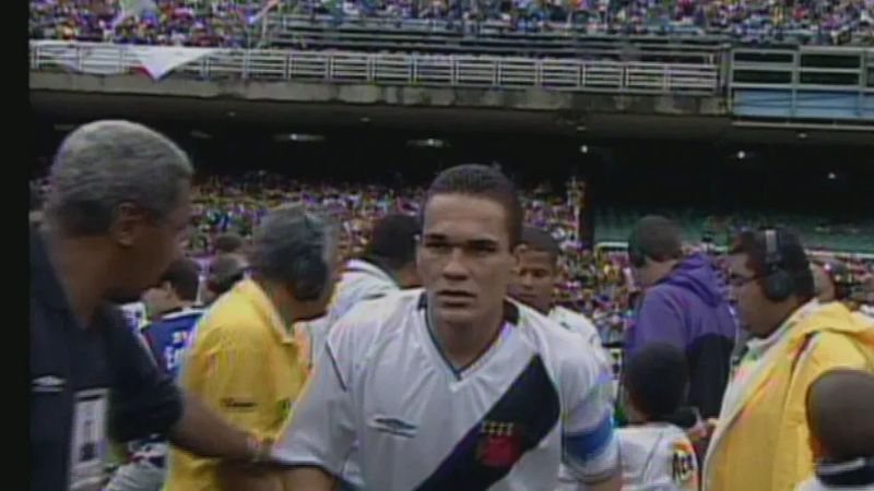 Além do Vasco, ex-zagueiro passou por times do interior paulista e do futebol asiático - Reprodução | Globoplay