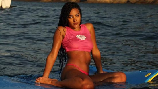 Reprodução/ Instagram @bellacamposx