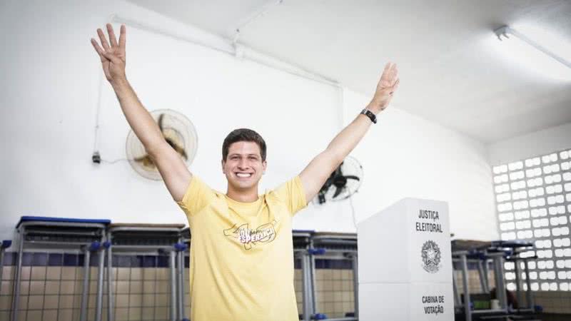Rodolfo Loepert | Frente Popular do Recife
