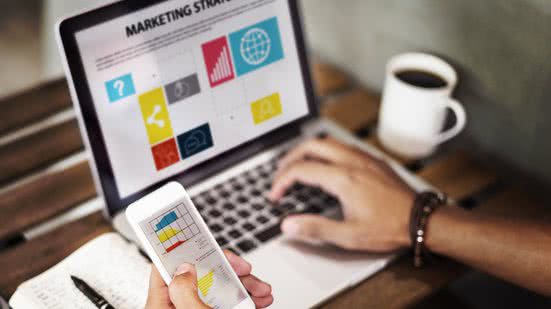 O prêmio Brasil Publisher Awards (BPA) tem o objetivo de destacar a criatividade e excelência no setor de publicações digitais - Divulgação/Freepik