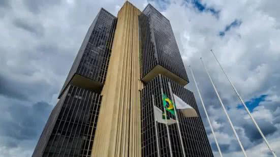 Os dados foram analisados por analistas financeiros consultados pelo Banco Central (BC) no Boletim Focus divulgado - Rafa Neddermeyer/Agência Brasil