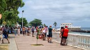 Soteropolitanos curtem cartões postais neste domingo (13)