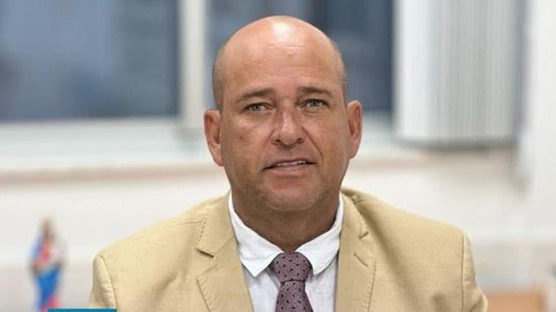 https://www.bnews.com.br/media/_versions/outubro_2025/binho_galinha_divulgacao_alba_widelg_widelg.jpeg