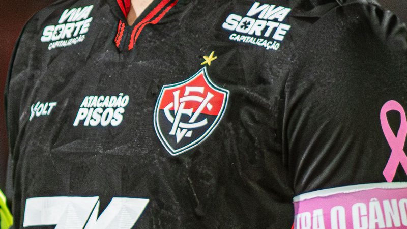Reforços! Vitória recebe novos nomes no elenco na luta contra o rebaixamento no Brasileirão\u003B confira