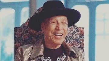 Reprodução/Instagram @poetaluizgalvao