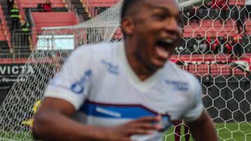 Reprodução/Twitter @sercaxias